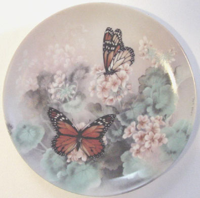 Monarch Butterflies - by Lena Liu - Plate Front